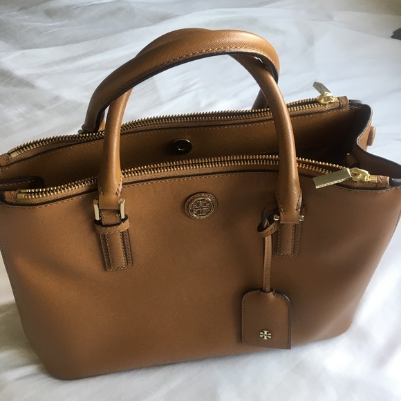 Tory Burch Tote - Robinson Mini Double Zip - Picture 3 of 4